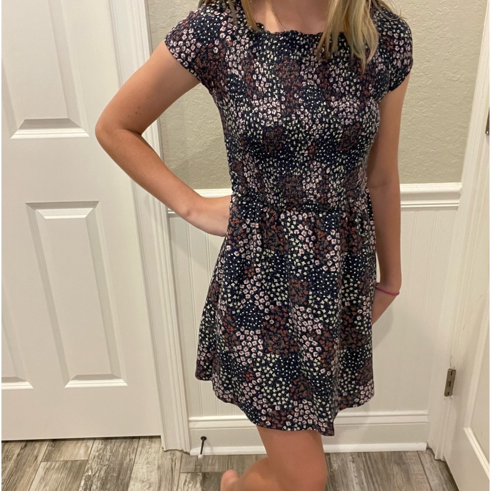 Abercrombie kids dress, size 13/14. Worn once, color is blue.